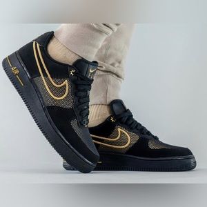 Women's Air Force 1 Low Legendary Sneakers Black/gold - Size 9 US Women’s